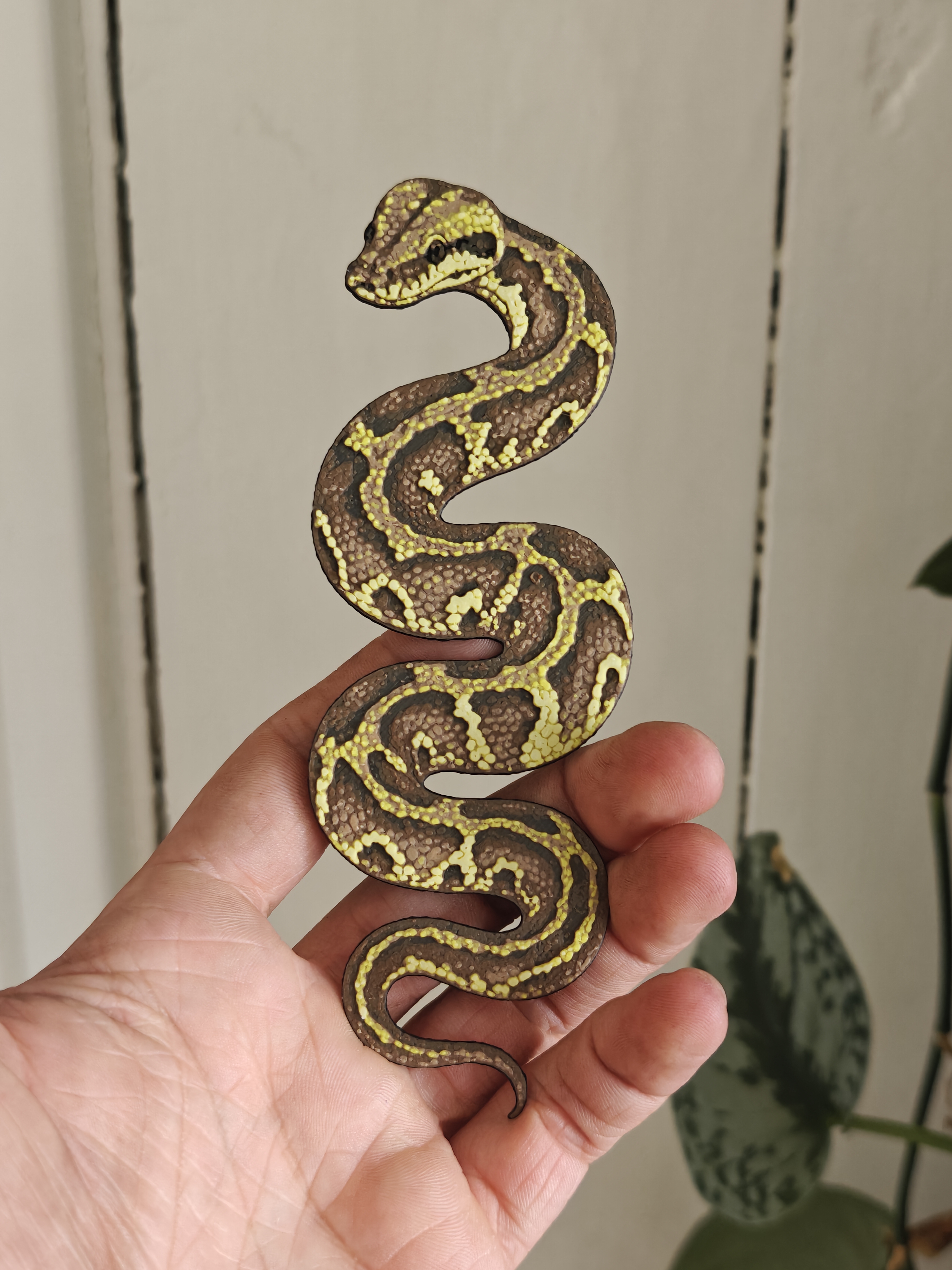 Bookmark - Python - (Brown-Yellow) - r7q9x2