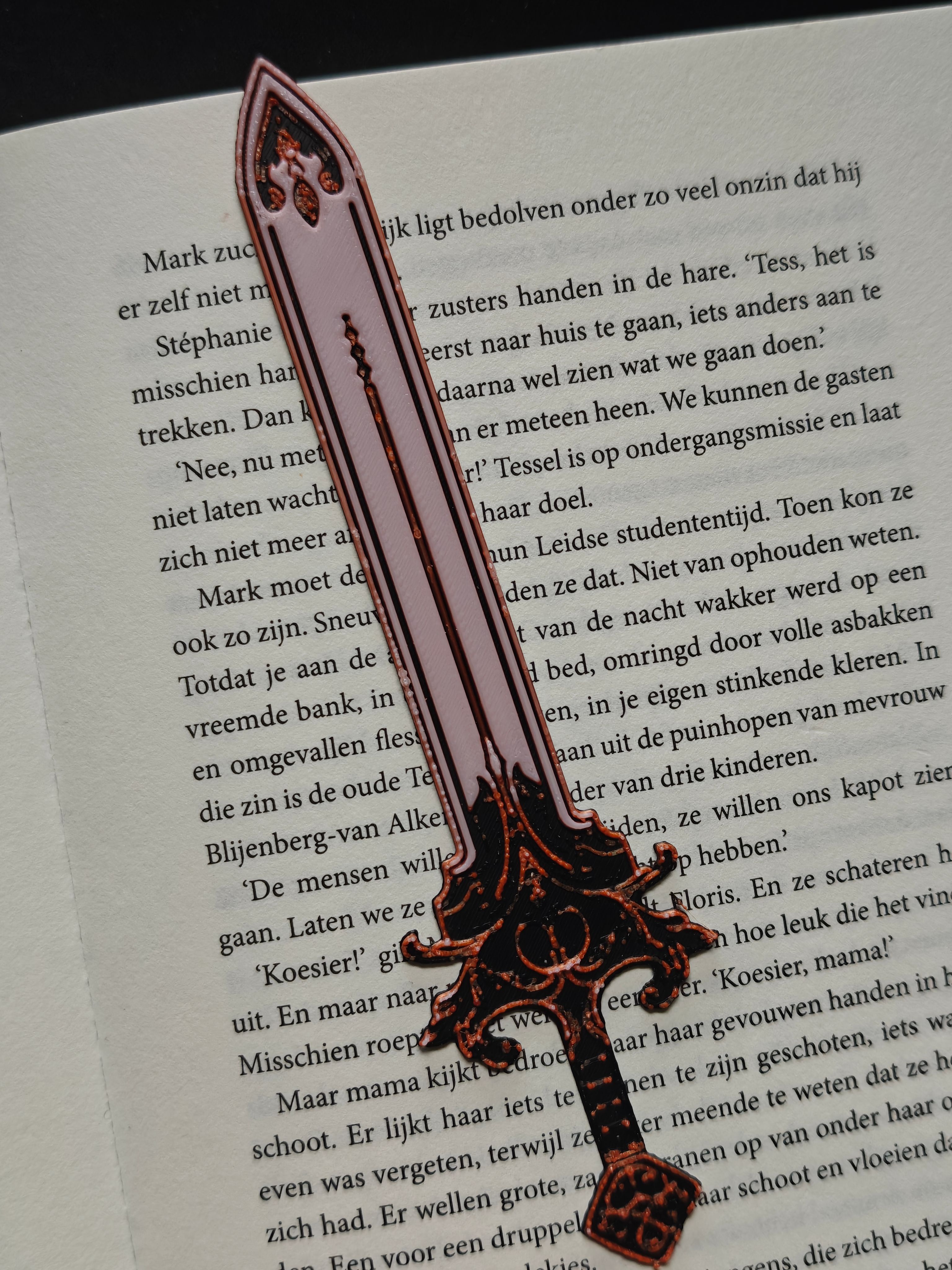 Bookmark - Sword - (Copper) - r2d7s9 - IMG20250610130329.jpg