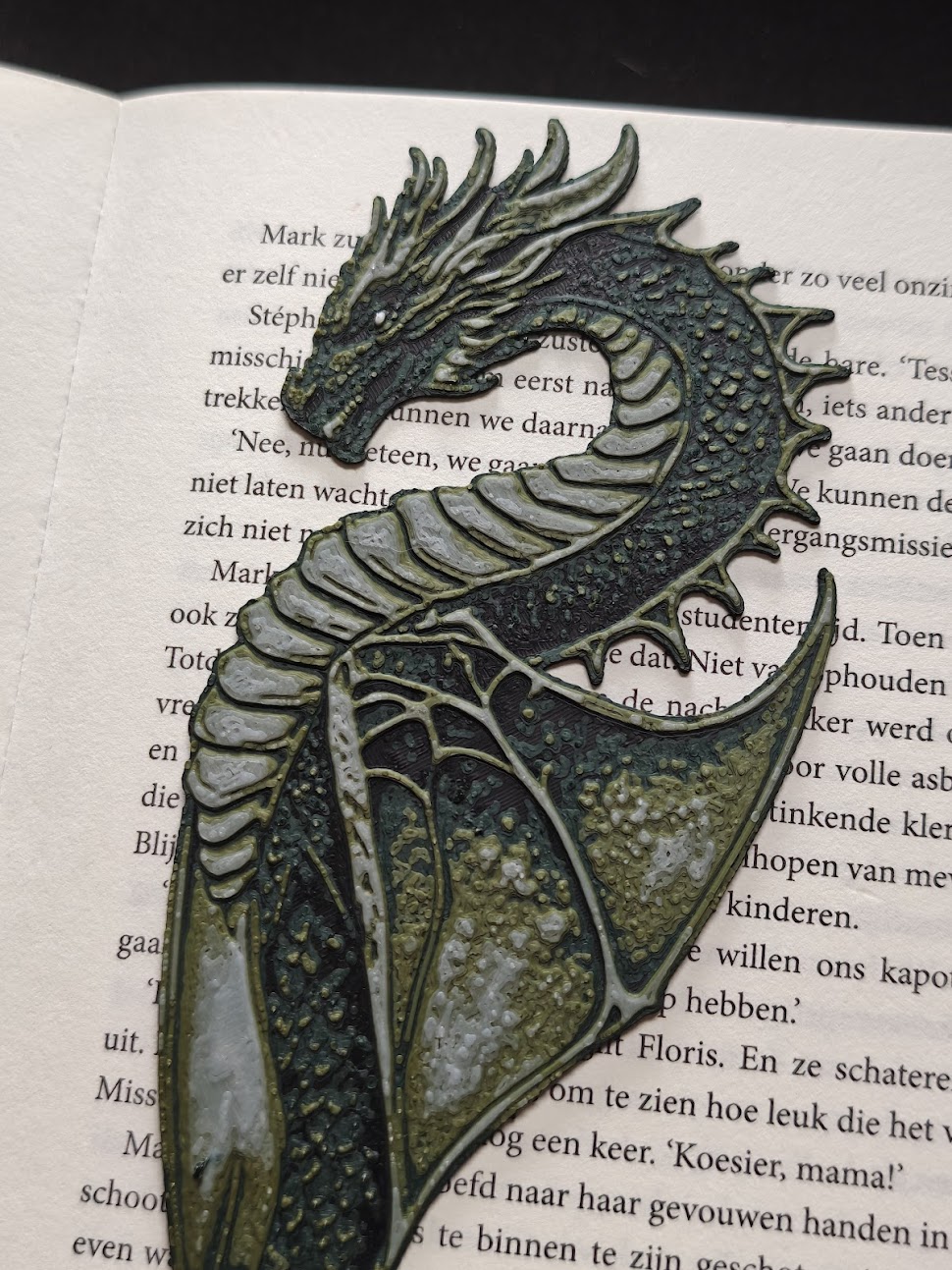 Bookmark - Wyvern v2 - (Forest Green) - r72q9w - IMG20250605130528.jpg