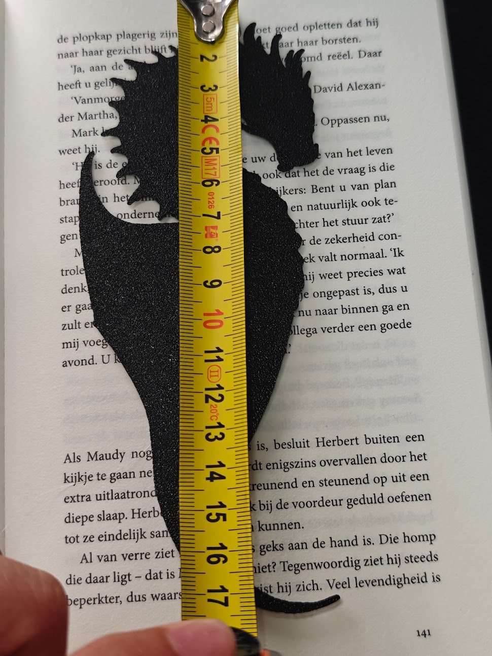 Bookmark - Wyvern v2 - (Golden-White) - r7x9p2 - IMG20250605180807.jpg