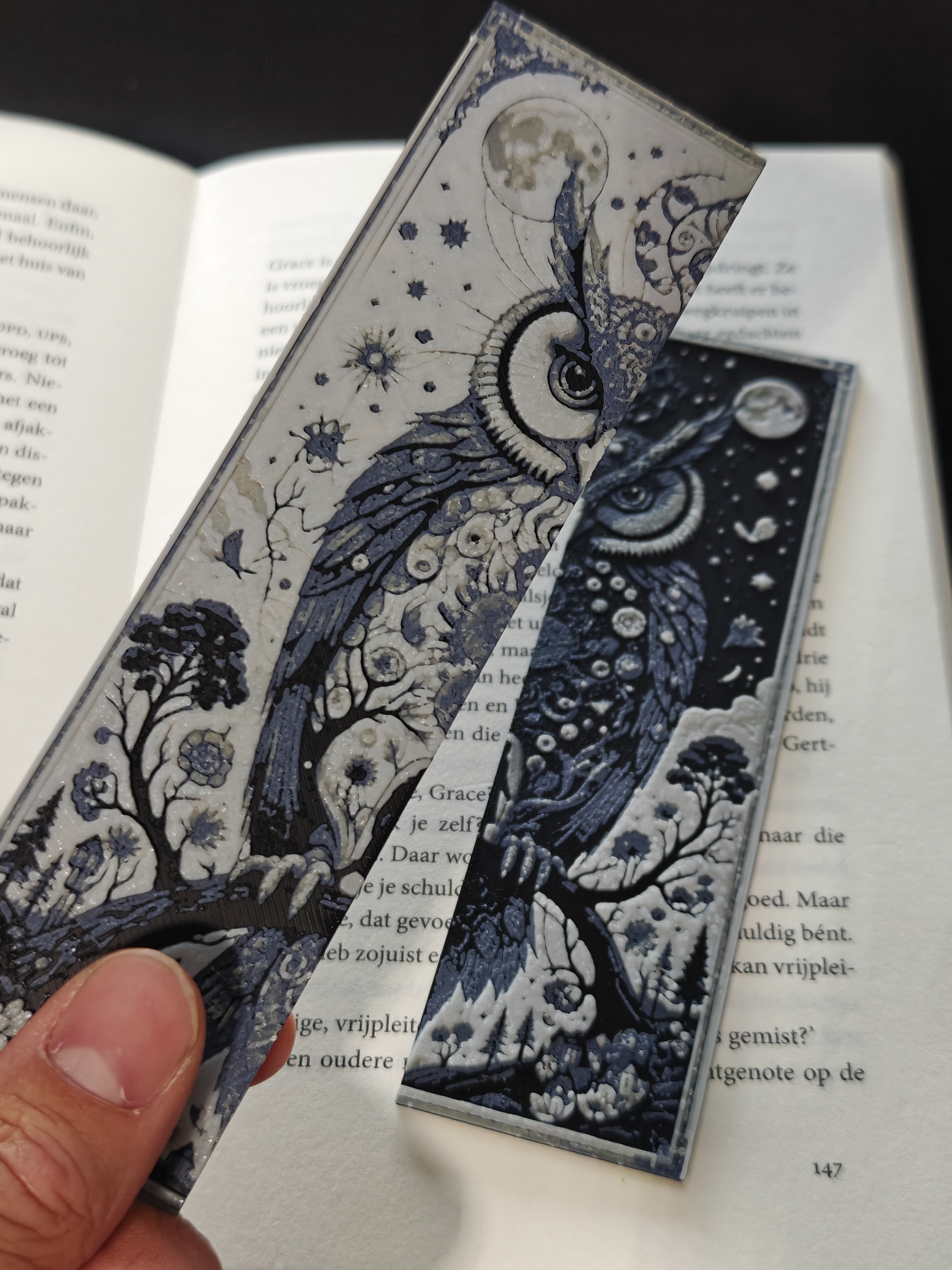 Set of 2 bookmarks - Celestial Own - (Bone White-Dark Grey) - r7a2x9