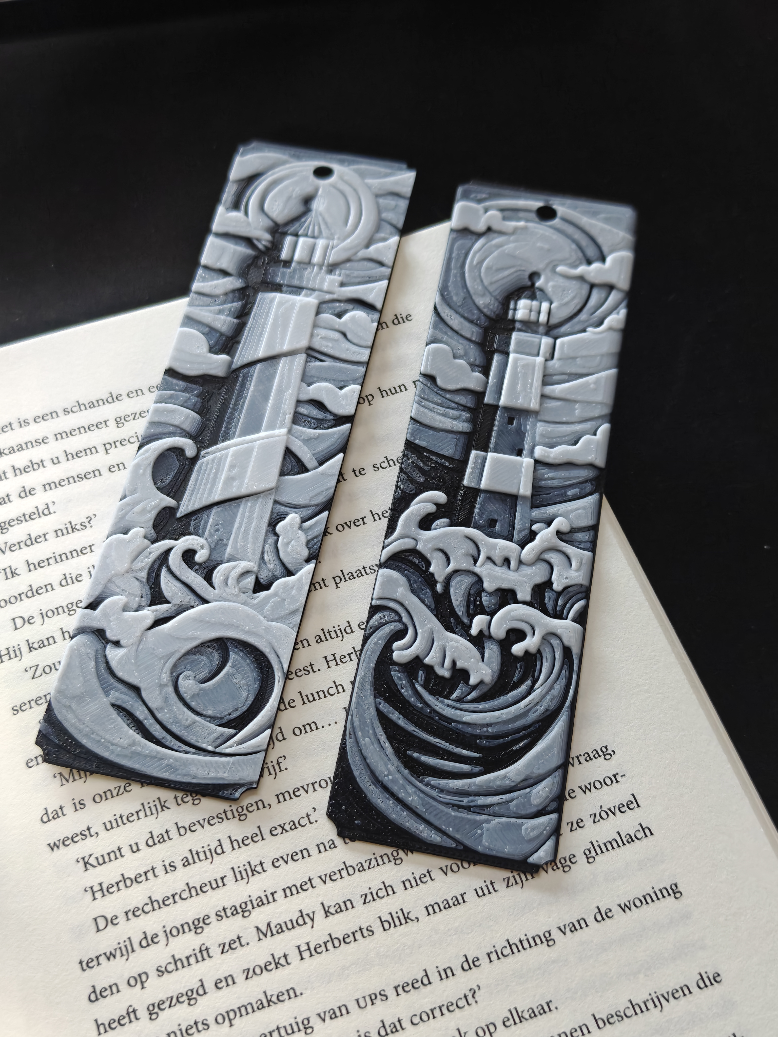 Set of 2 bookmarks - Lighthouse - (Black-White) - 7u2bn1 - IMG20250619211537.jpg