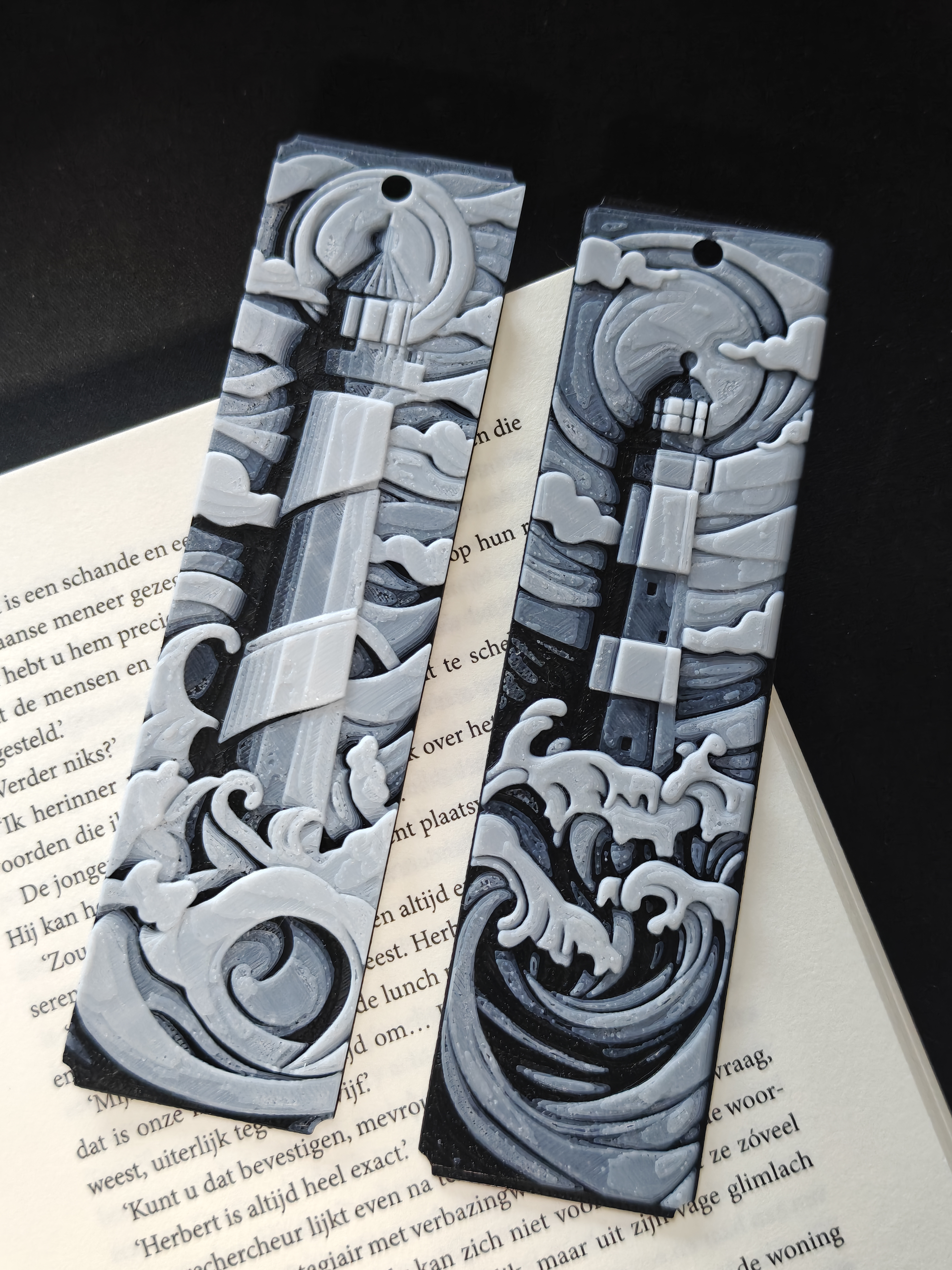 Set of 2 bookmarks - Lighthouse - (Black-White) - 7u2bn1 - IMG20250619211539.jpg