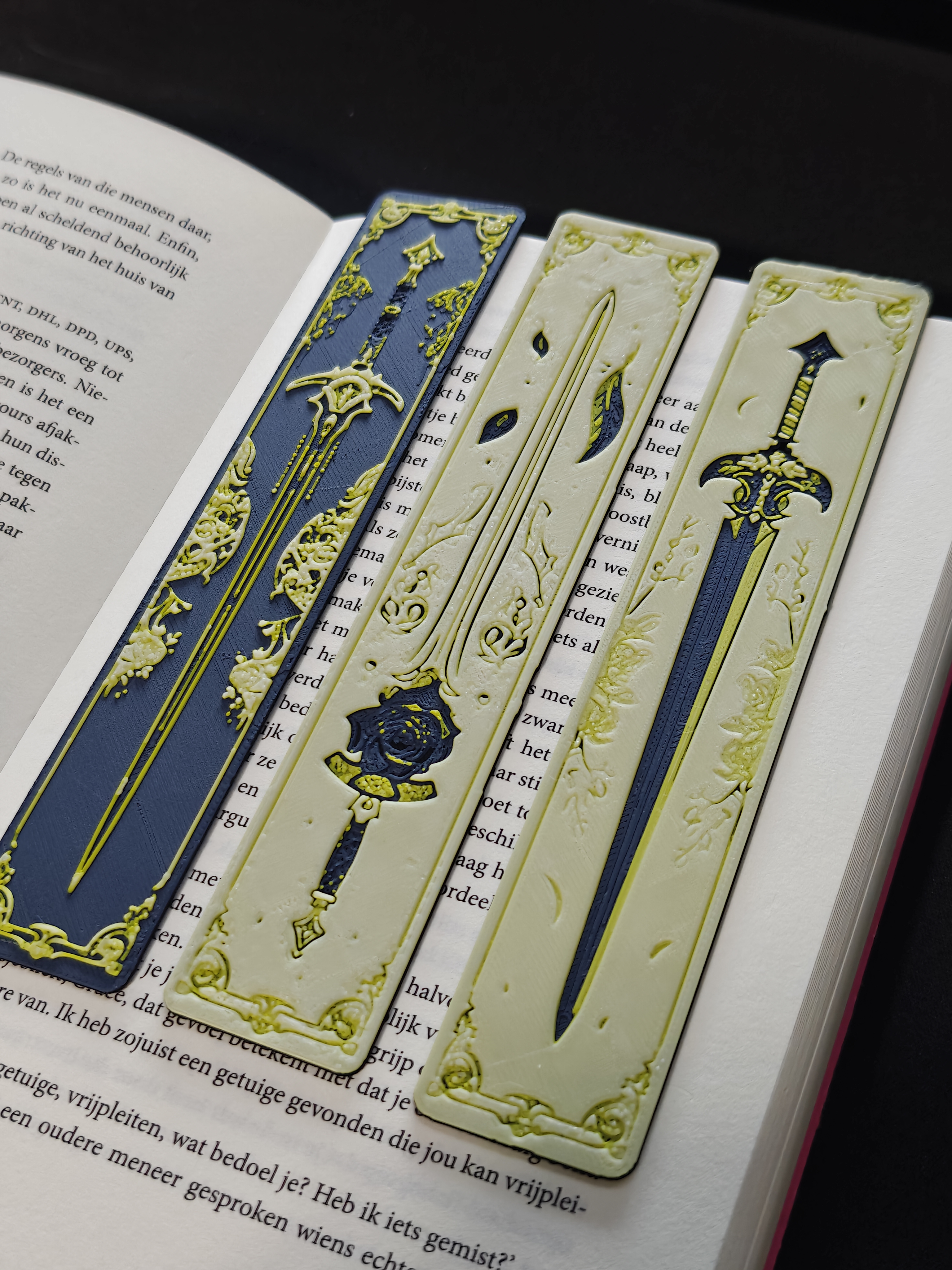 Set of 3 bookmarks - Blossem - (Navy blue-Esun yellow) - p72c4q