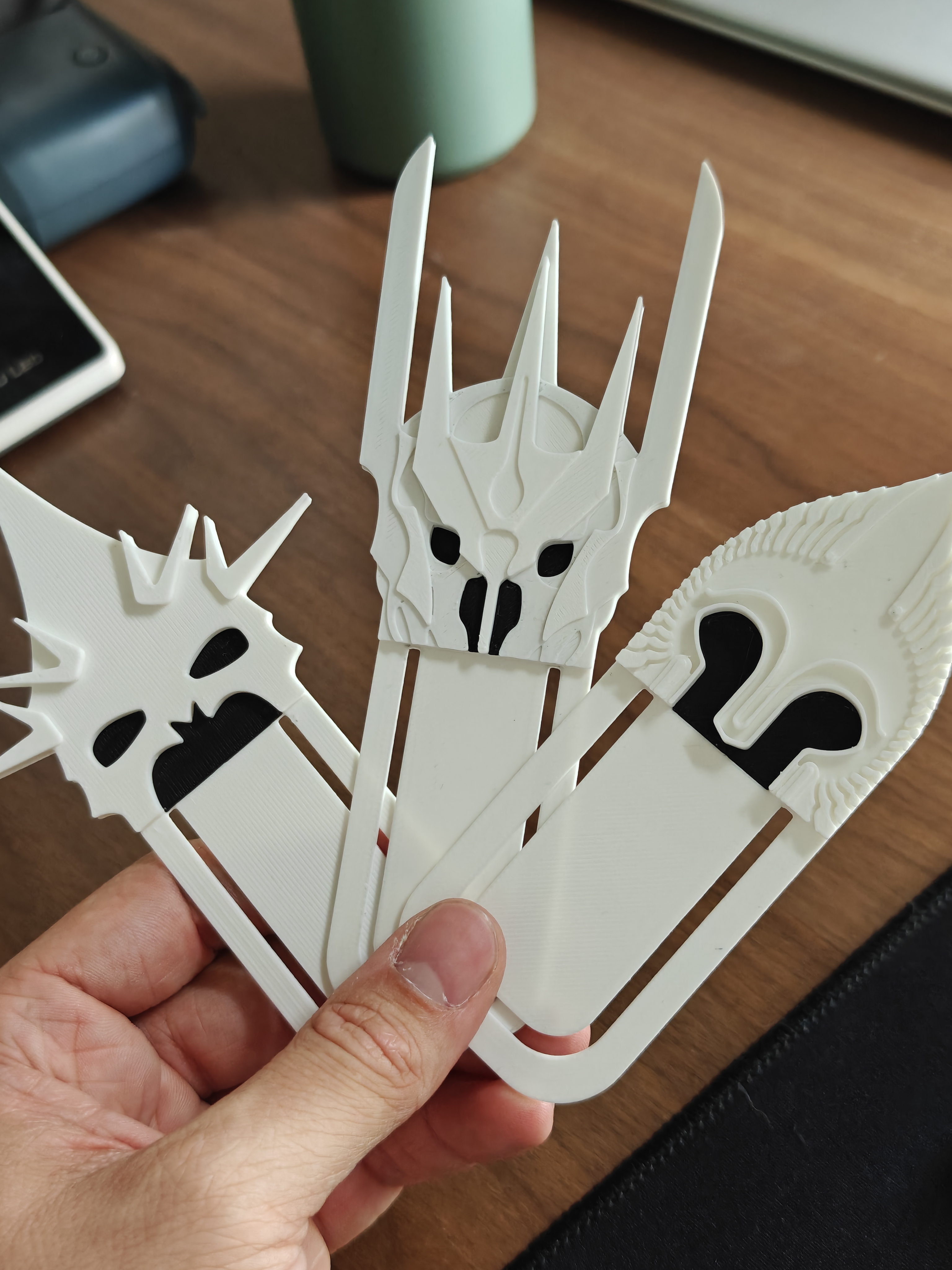 Set of 3 bookmarks - LOTR Helmets - (Matte White) - r7g9q2