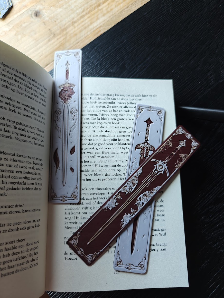 Set van 3 Boekenleggers - blade and blossom - (black-red-kingroon orange-white) - k4x8yn - boek2.jpg